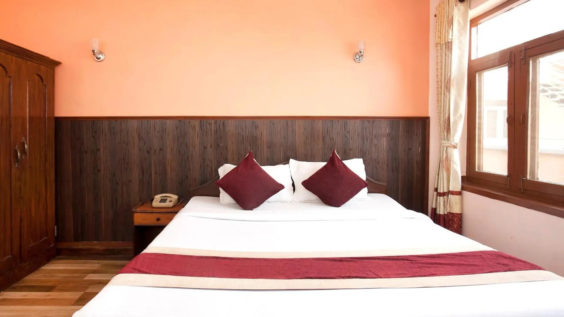 ***  Hotel Holiday Taj Kathmandu Nepal