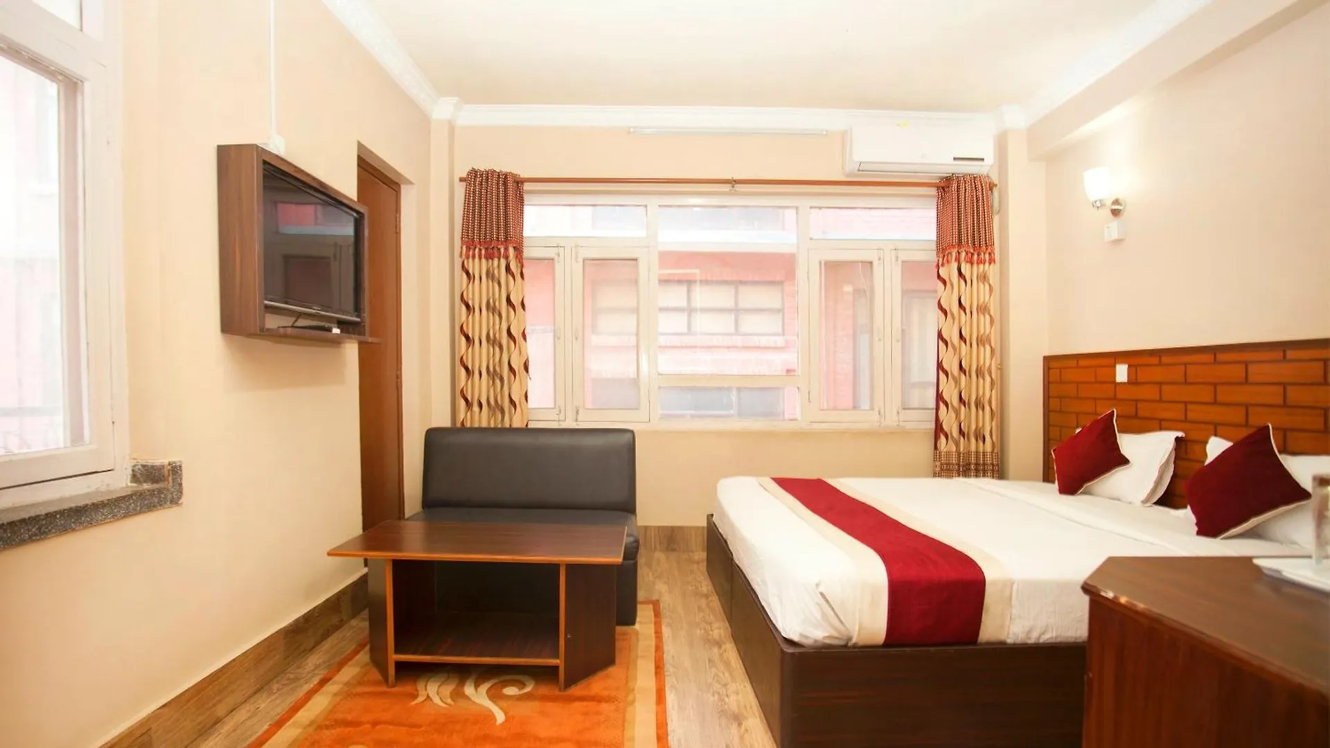 Hotel Holiday Taj Kathmandu